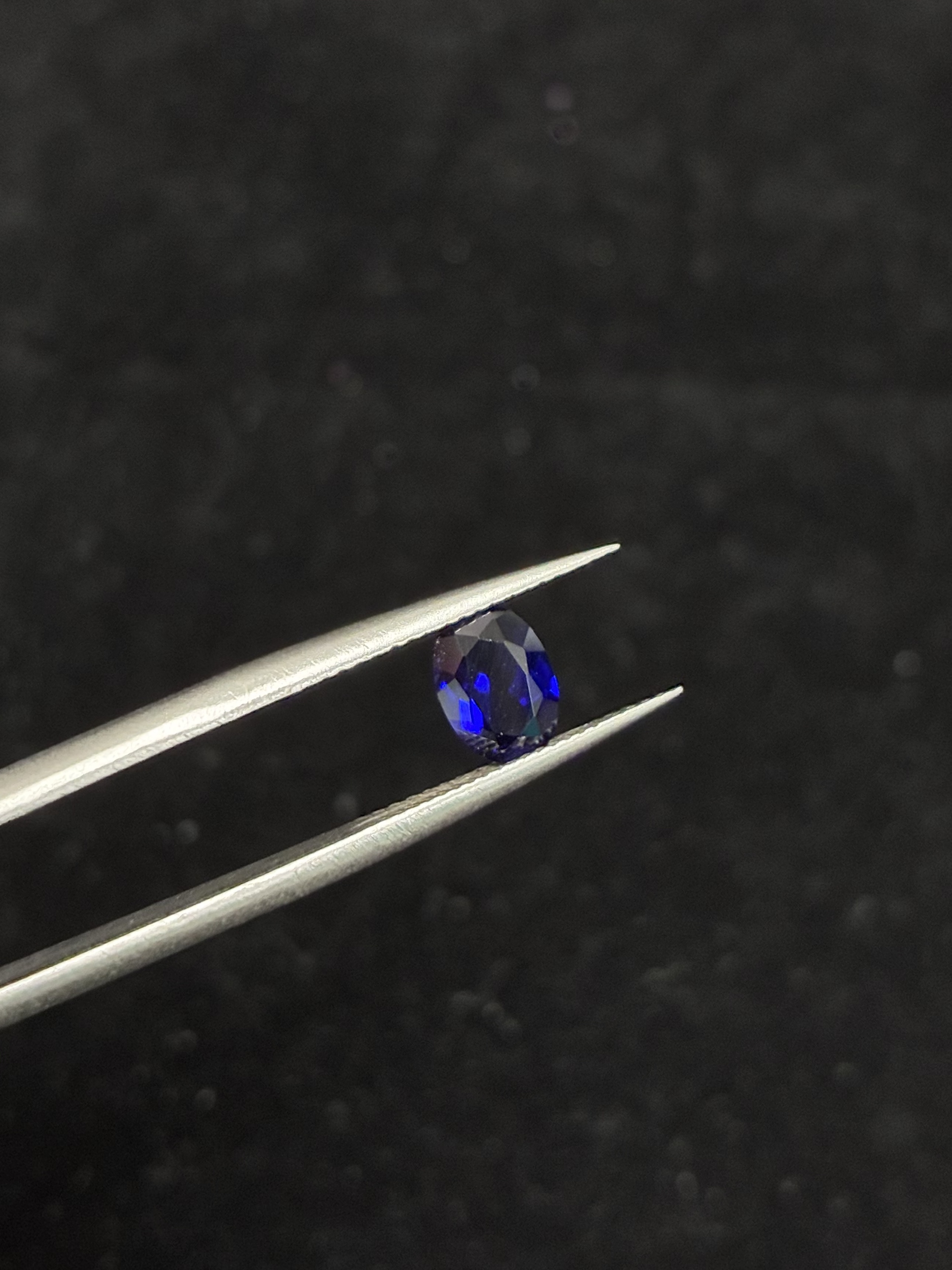 Lab-Grown Royal Blue Sapphire – Oval Cut