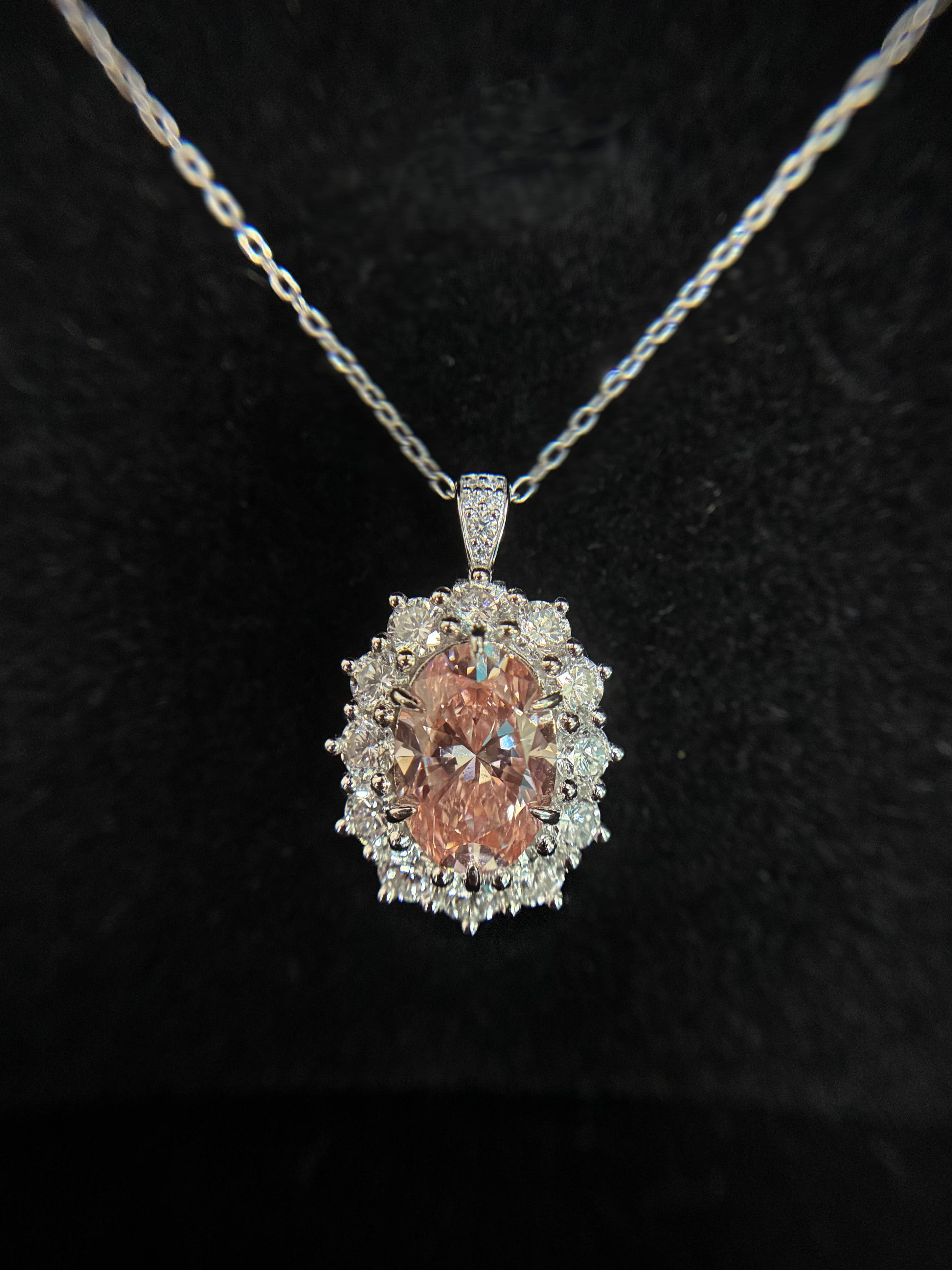 Lab-Grown  Pink Diamond Oval Ring