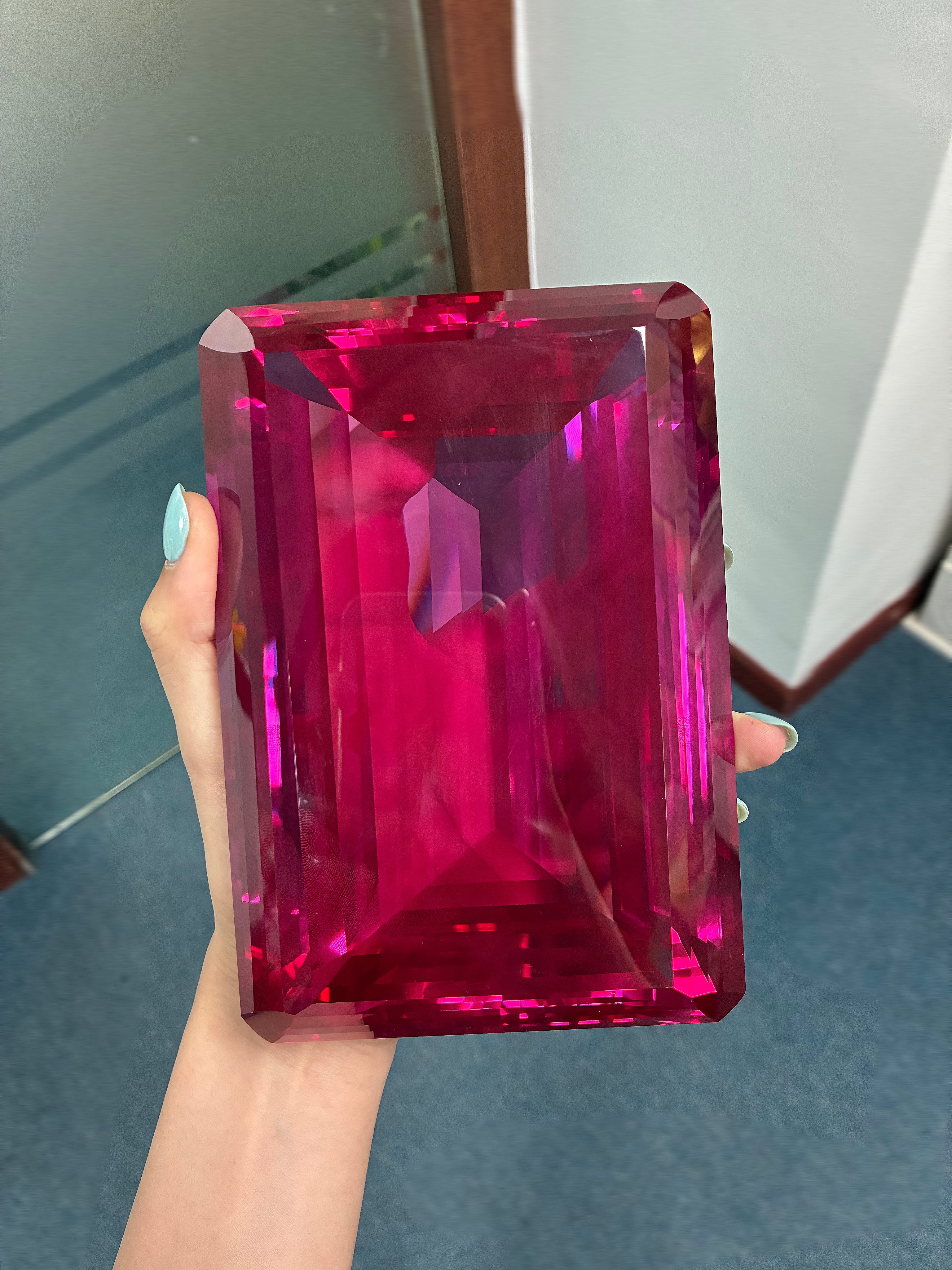 Lab-Grown Pink Sapphire – Round Cut