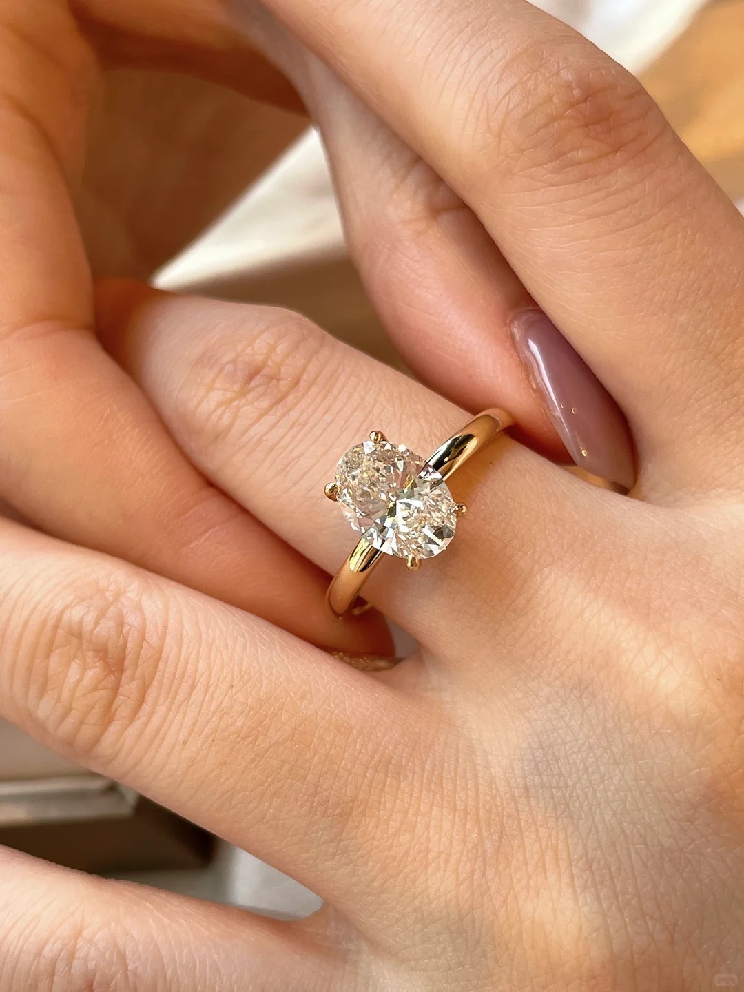 2 Carat Lab Grown Oval Cut Diamond Engagement Ring 