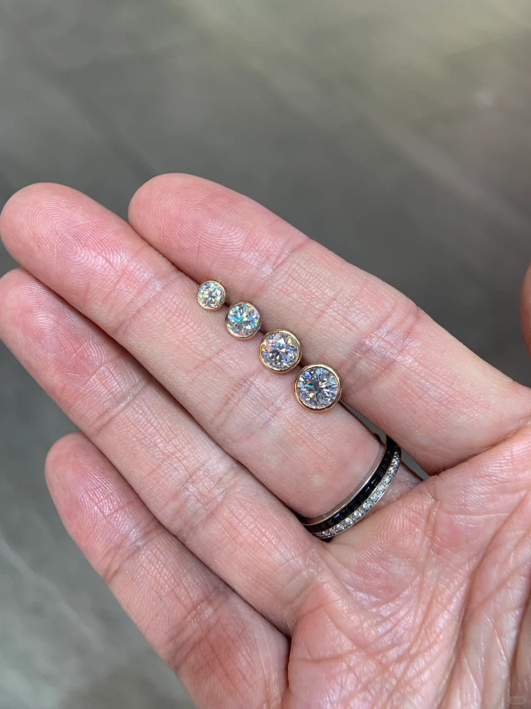 Lab Grown Round Cut Diamond Bubble Earrings