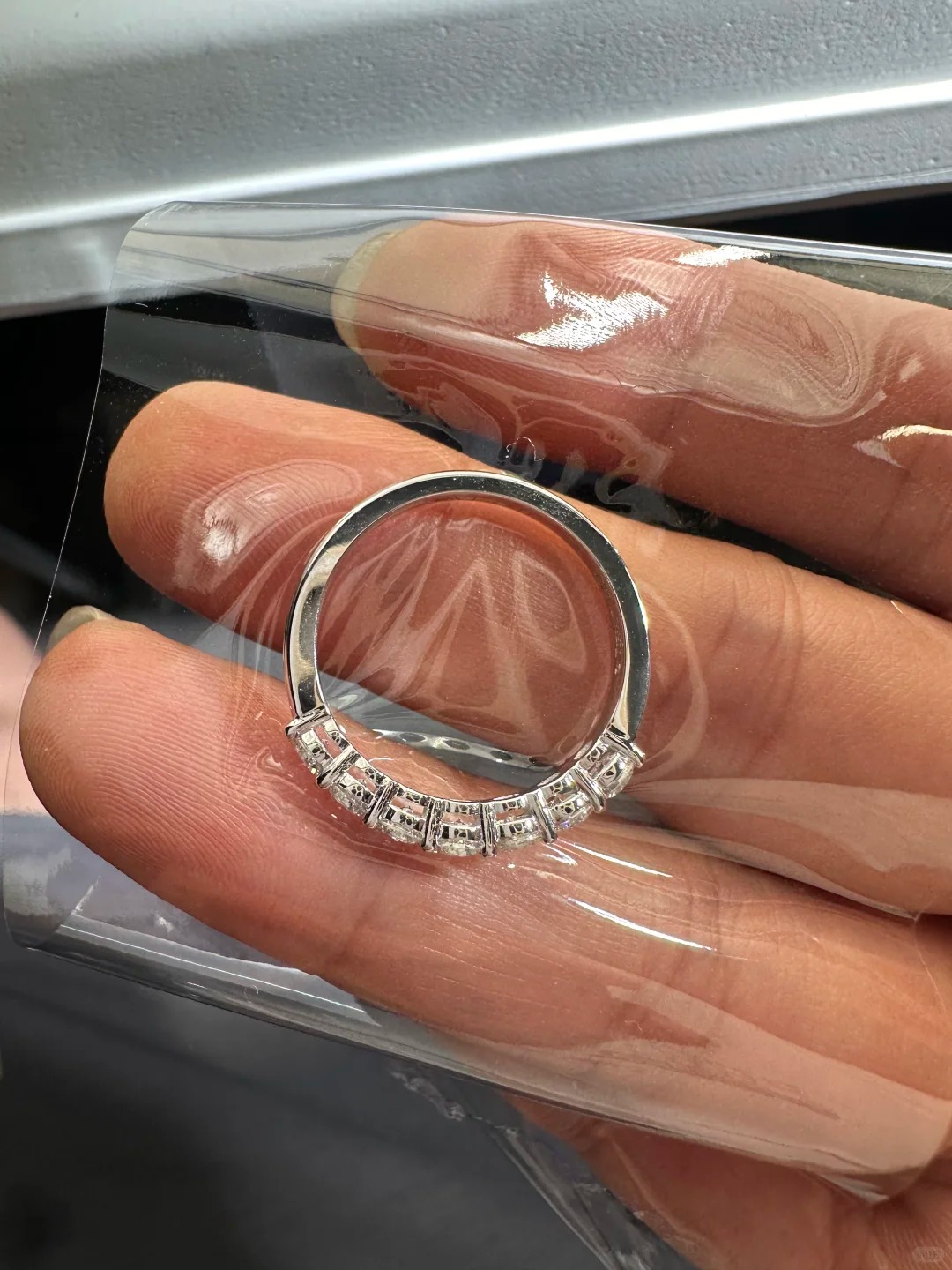 Lab Grown Round Cut Perfect Pavé Diamond Ring 0.1ct×7