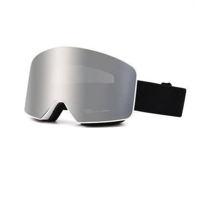Cylindrical prescription ski goggles