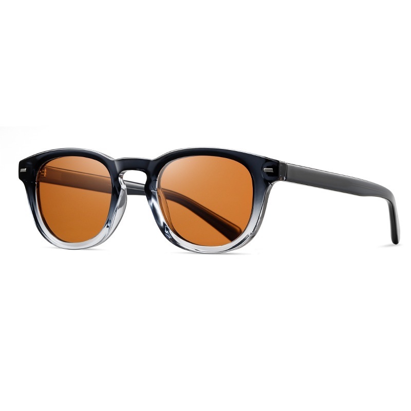 Iolanthe-Round polarized sunglasses can be customized with optical prescription lenses