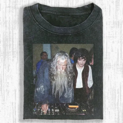 Lord of the Rings Graphic T-Shirt