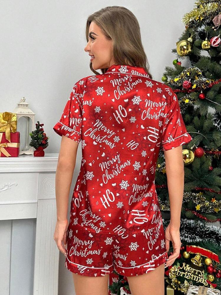Two-Piece Set Women's Christmas Print Lapel Neck Pocket Shirt & Elastic Waist Shorts Pajama, Casual Comfy Short Sleeve Button Up Top & Shorts PJ Set, Ladies Sleepwear for All Seasons, Loungewear