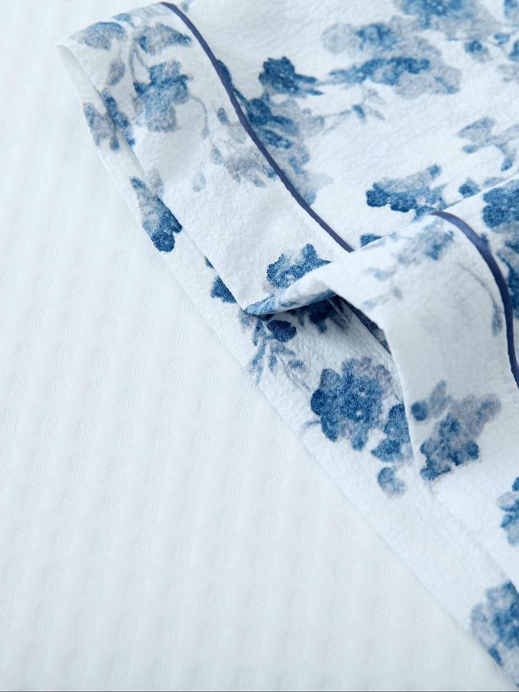 Romantic Sky Blue All over Print Pajama Set, Cute Girl Casual Home Wear Shirt & Elastic Waist Shorts Sleepwear, Summer Nightwear