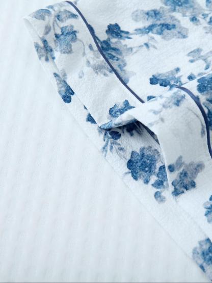 Romantic Sky Blue All over Print Pajama Set, Cute Girl Casual Home Wear Shirt & Elastic Waist Shorts Sleepwear, Summer Nightwear