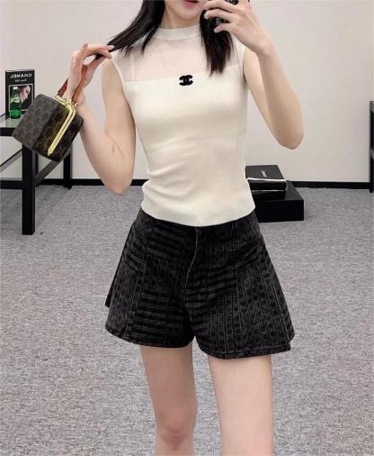 CHNEL25SS Crew Neck Sheer Knit Vest