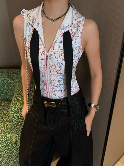 CHANE25SS Graffiti Print Hooded Swimsuit