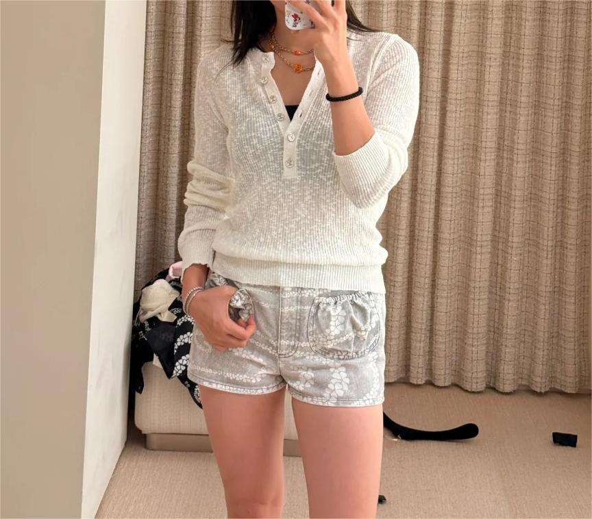 CHANE25SS Printed Pocket Denim Shorts