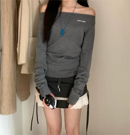 MIU25SS Logo Cashmere One Shoulder Long Sleeve Top