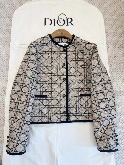 DIO Luxury Fragrance Style Long Sleeve Jacket