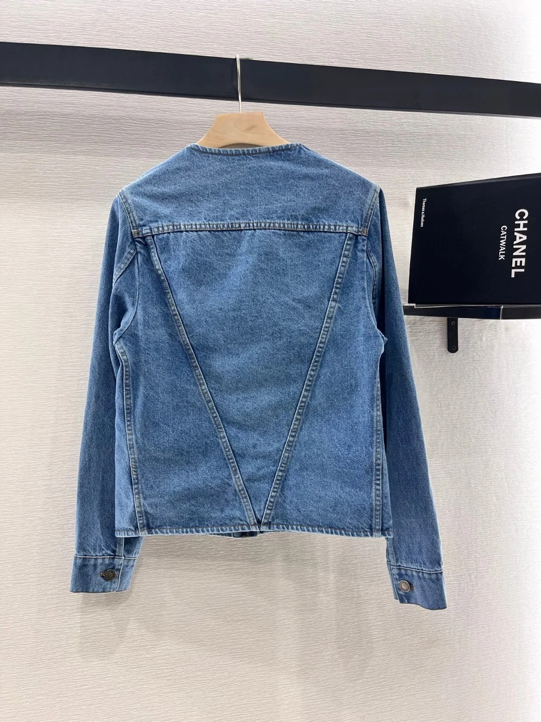 Louis Vuit25SS Vintage Denim Crew Neck Jacket