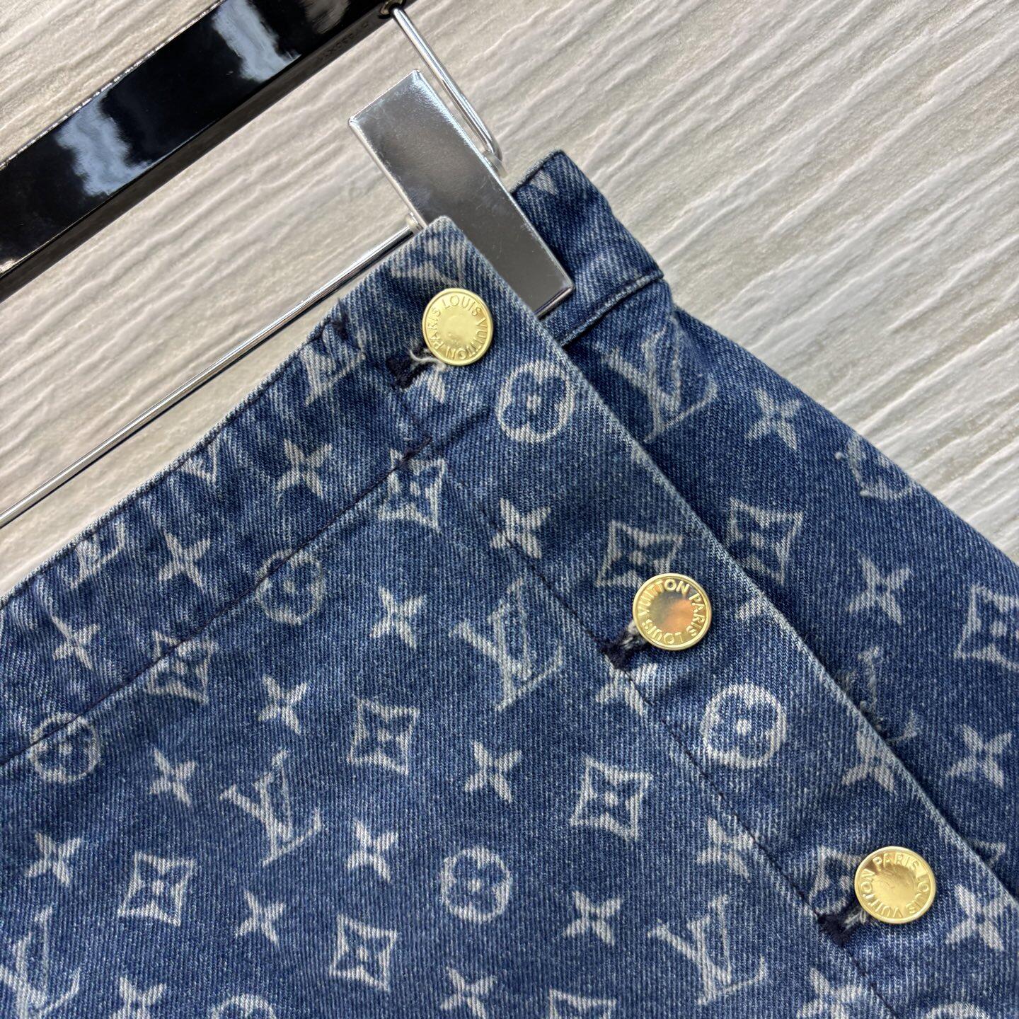 1V Jacquard Denim Skirt