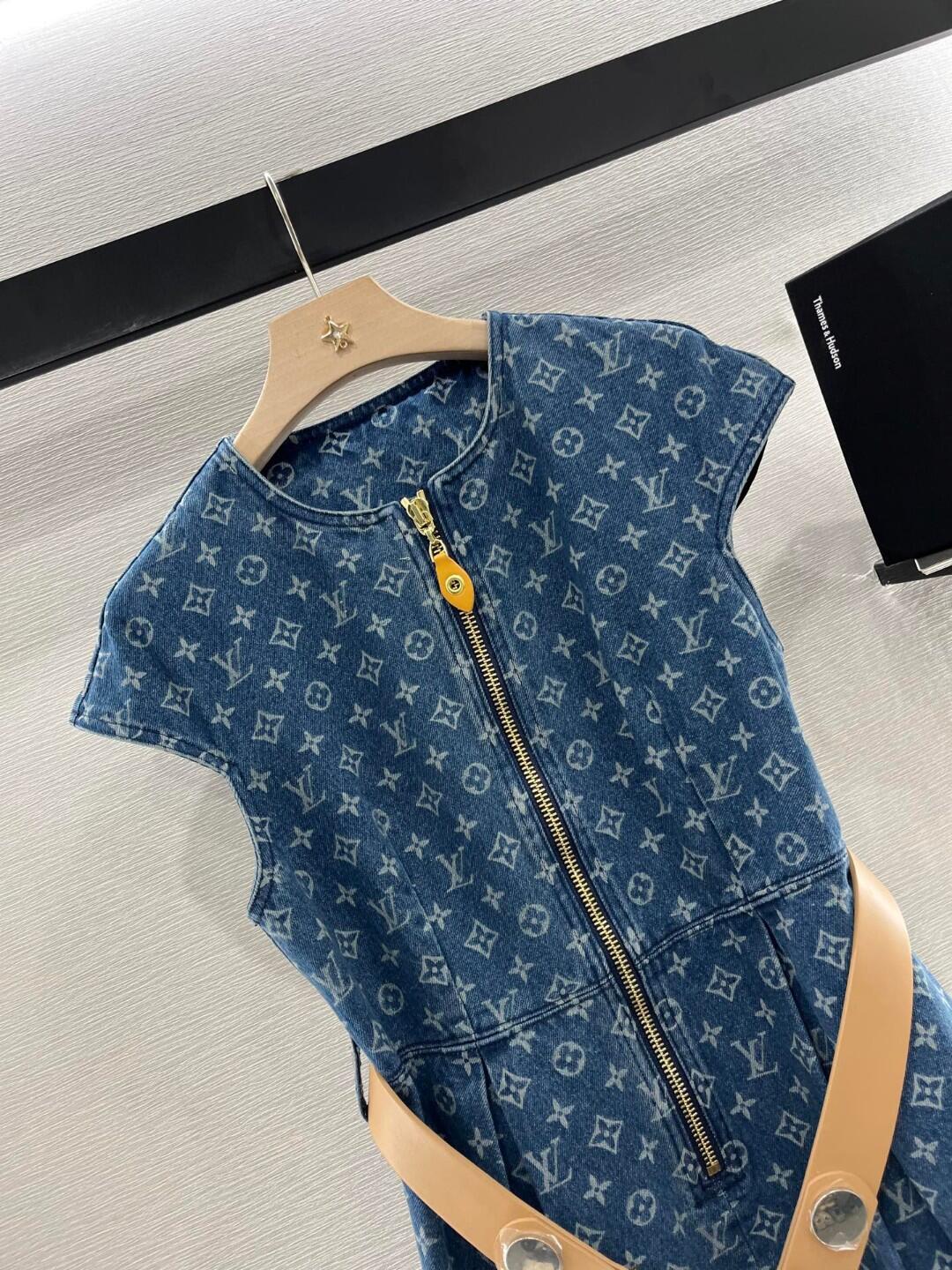 1V Jacquard Denim Dress