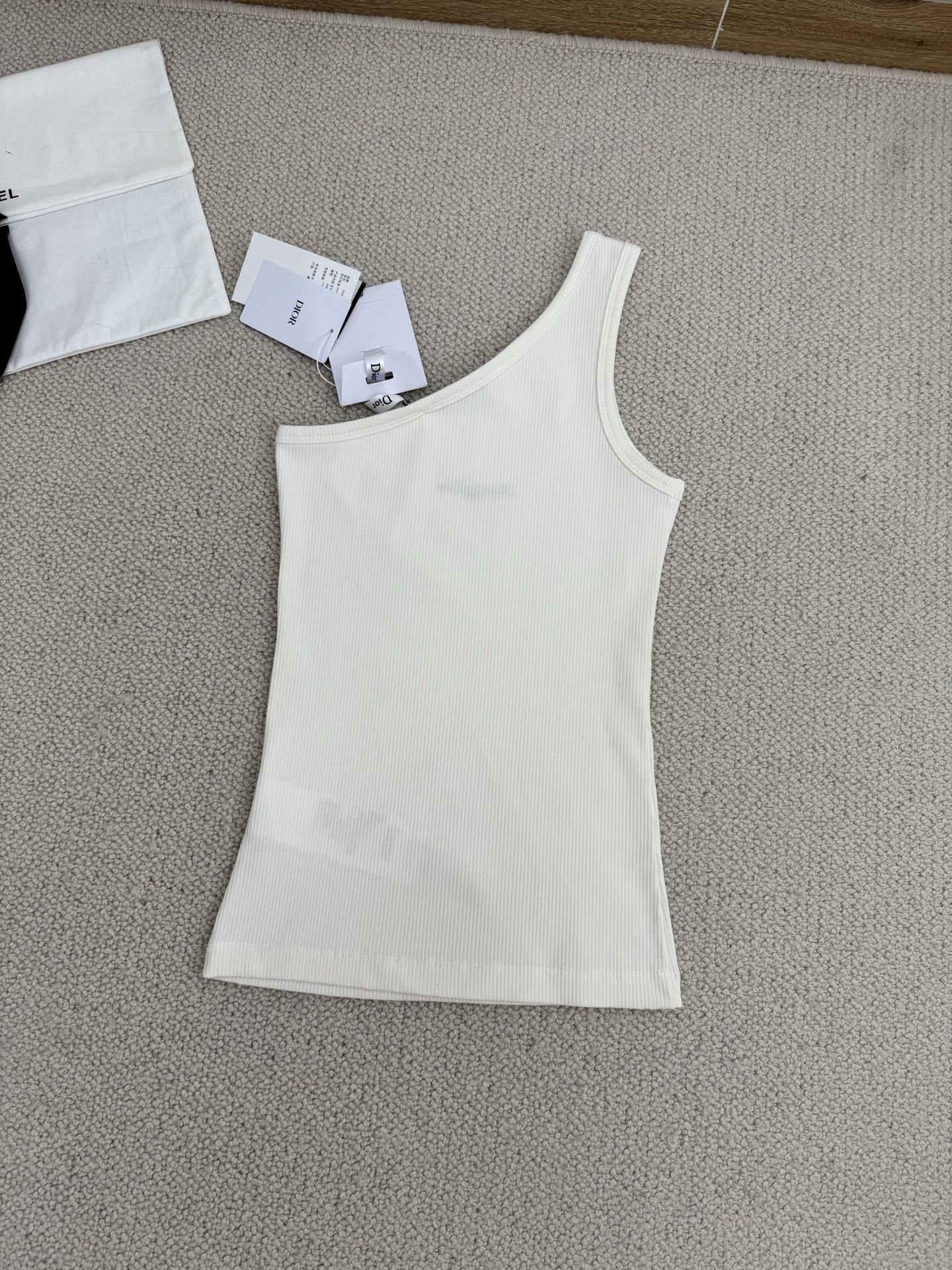 DOR new slant shoulder halter