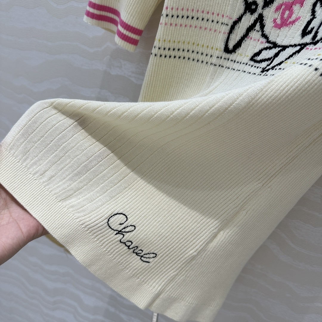 CHNEL Little Fish Knit Embroidered Cami Tank Top