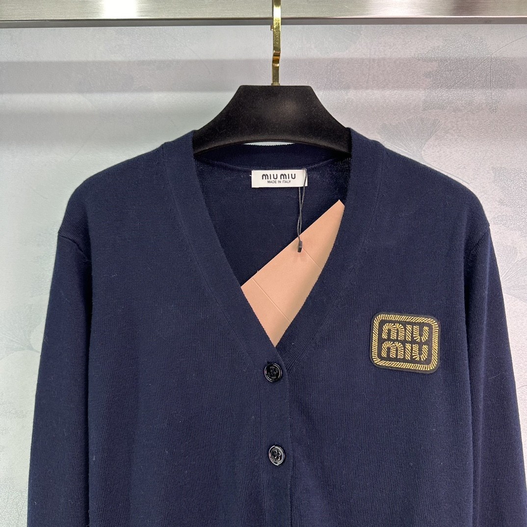 Miu Gold Label Embroidered Knit Cardigan