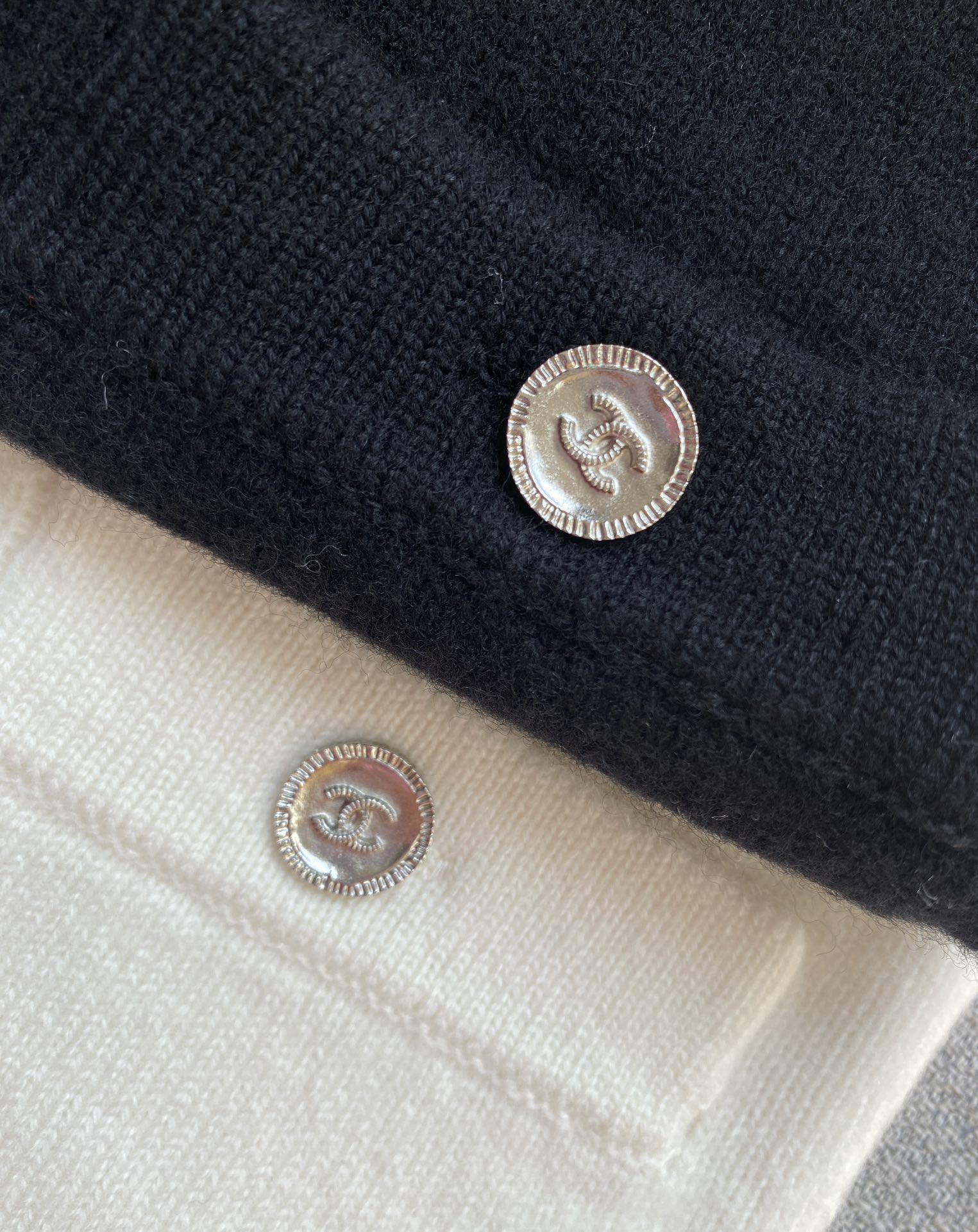 CHNEL Cashmere Sling