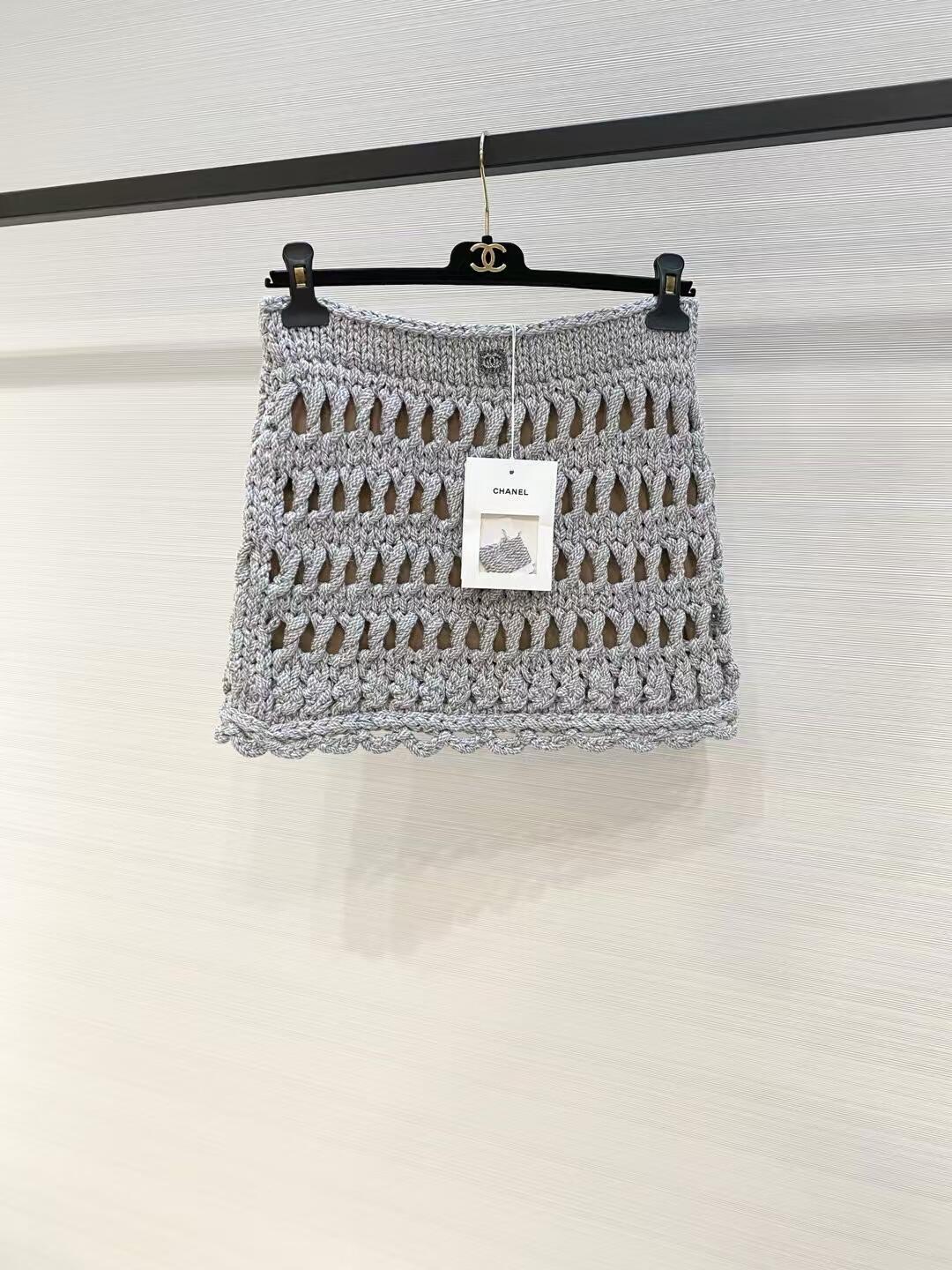 CHNEL Cutout Galaxy Gray Knit Half Skirt