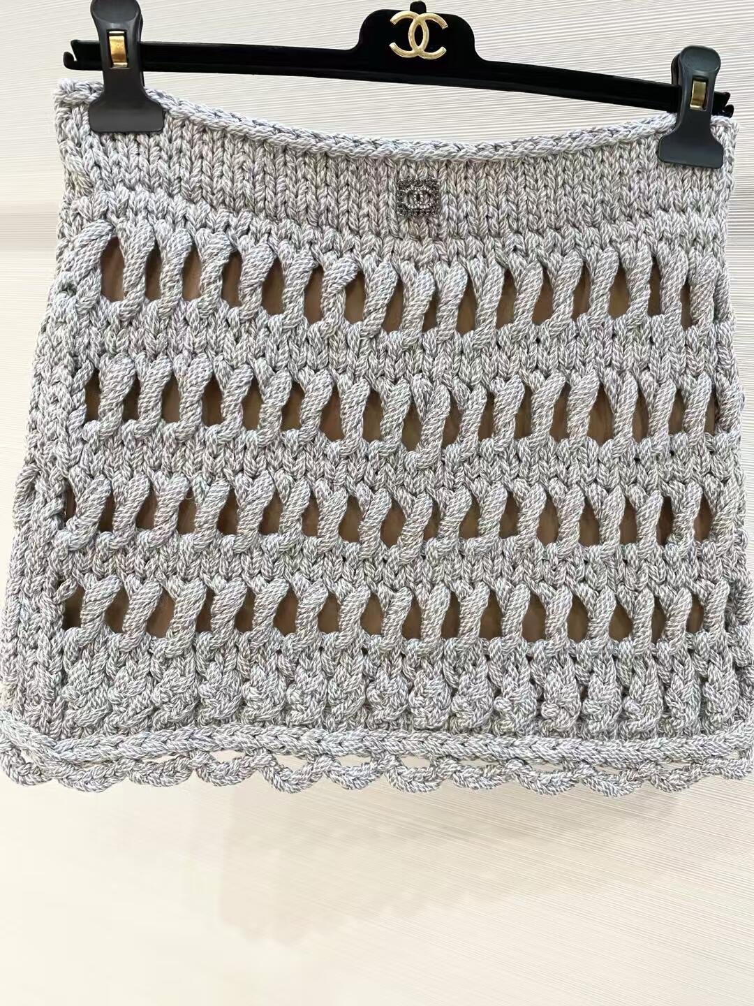 CHNEL Cutout Galaxy Gray Knit Half Skirt