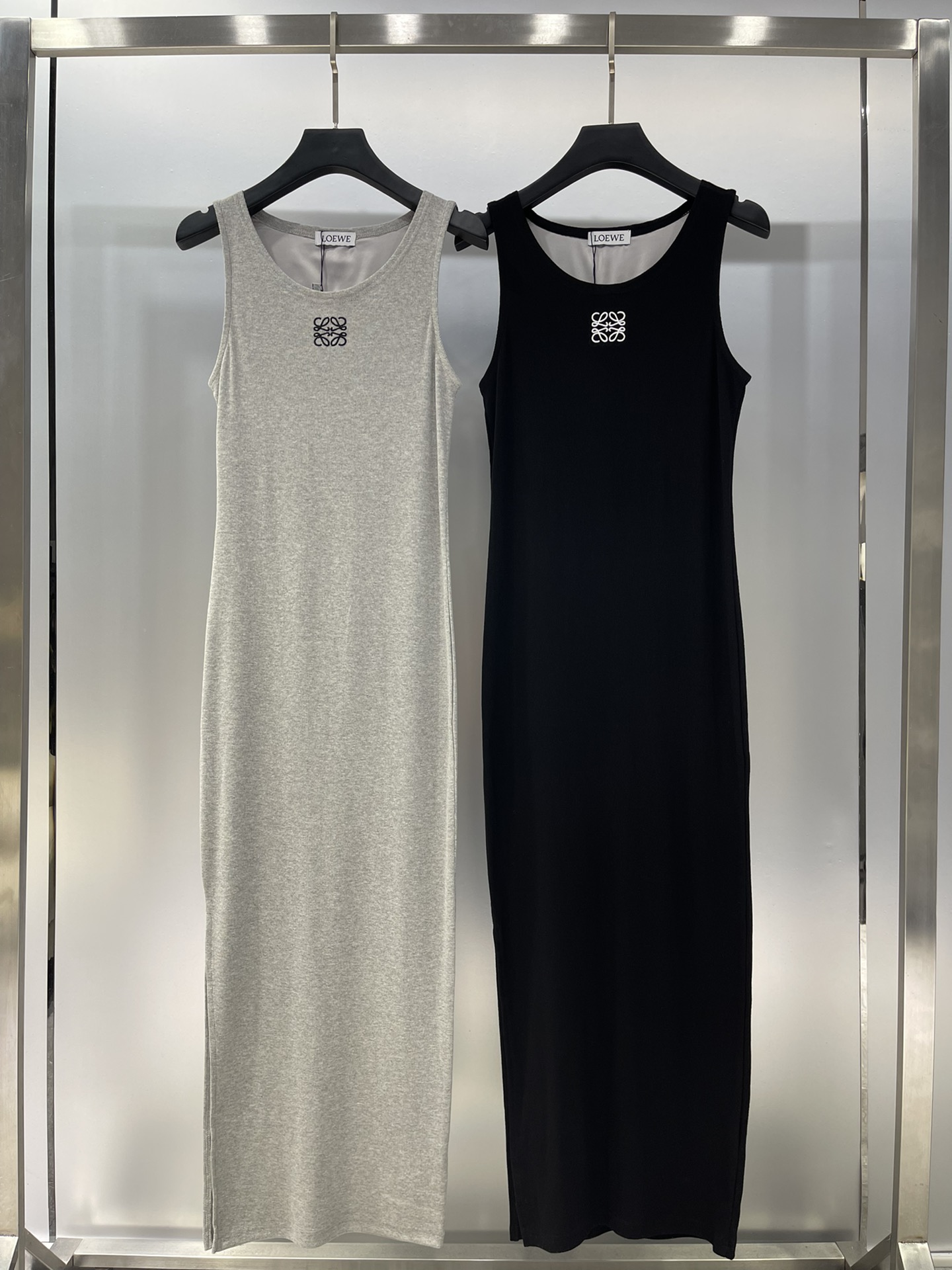 LOE Embroidered Sleeveless Vest Slim Fit Dress