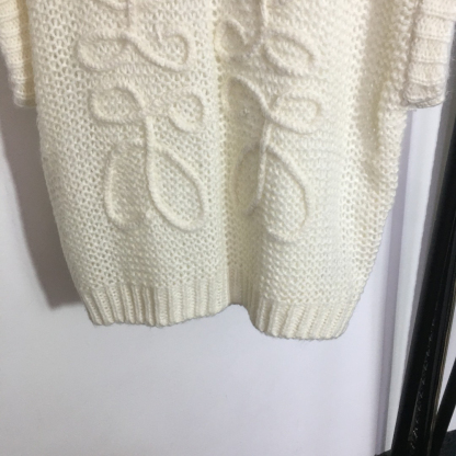 LOUIS VUIT jacquard cut-out knit sweater