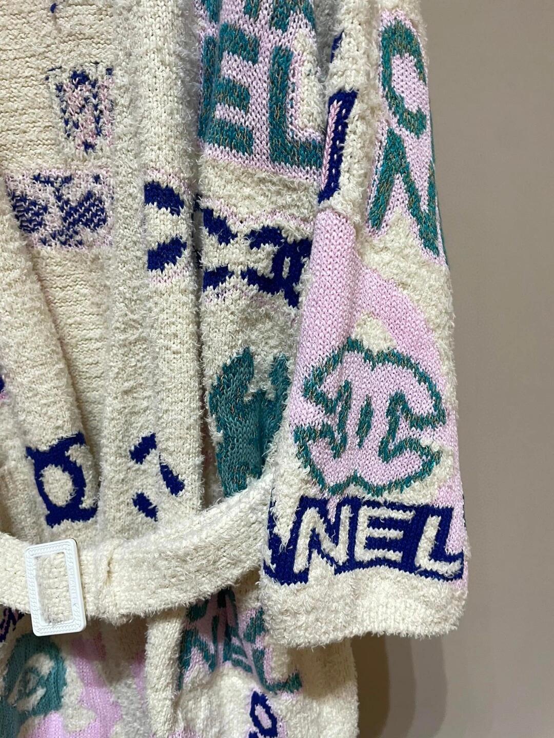 Chnal jennie colorful letter cardigan sweater