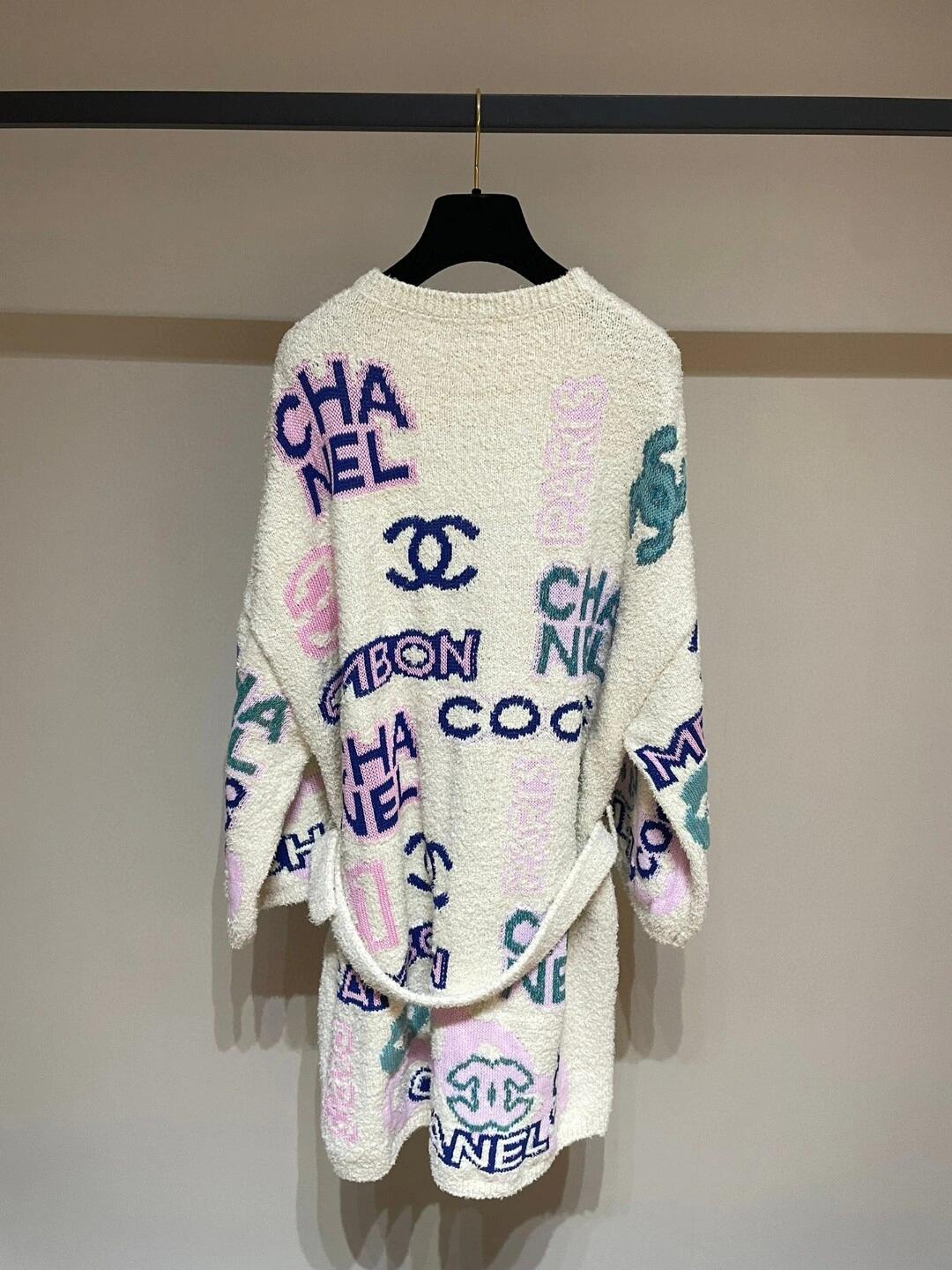 Chnal jennie colorful letter cardigan sweater