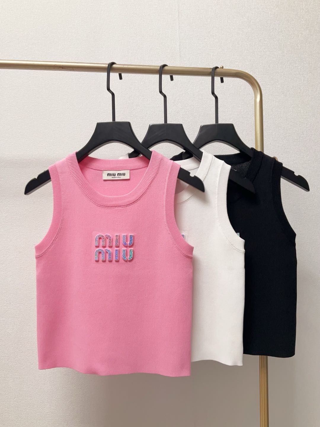 MIIU25SS Knit Sleeveless Vest