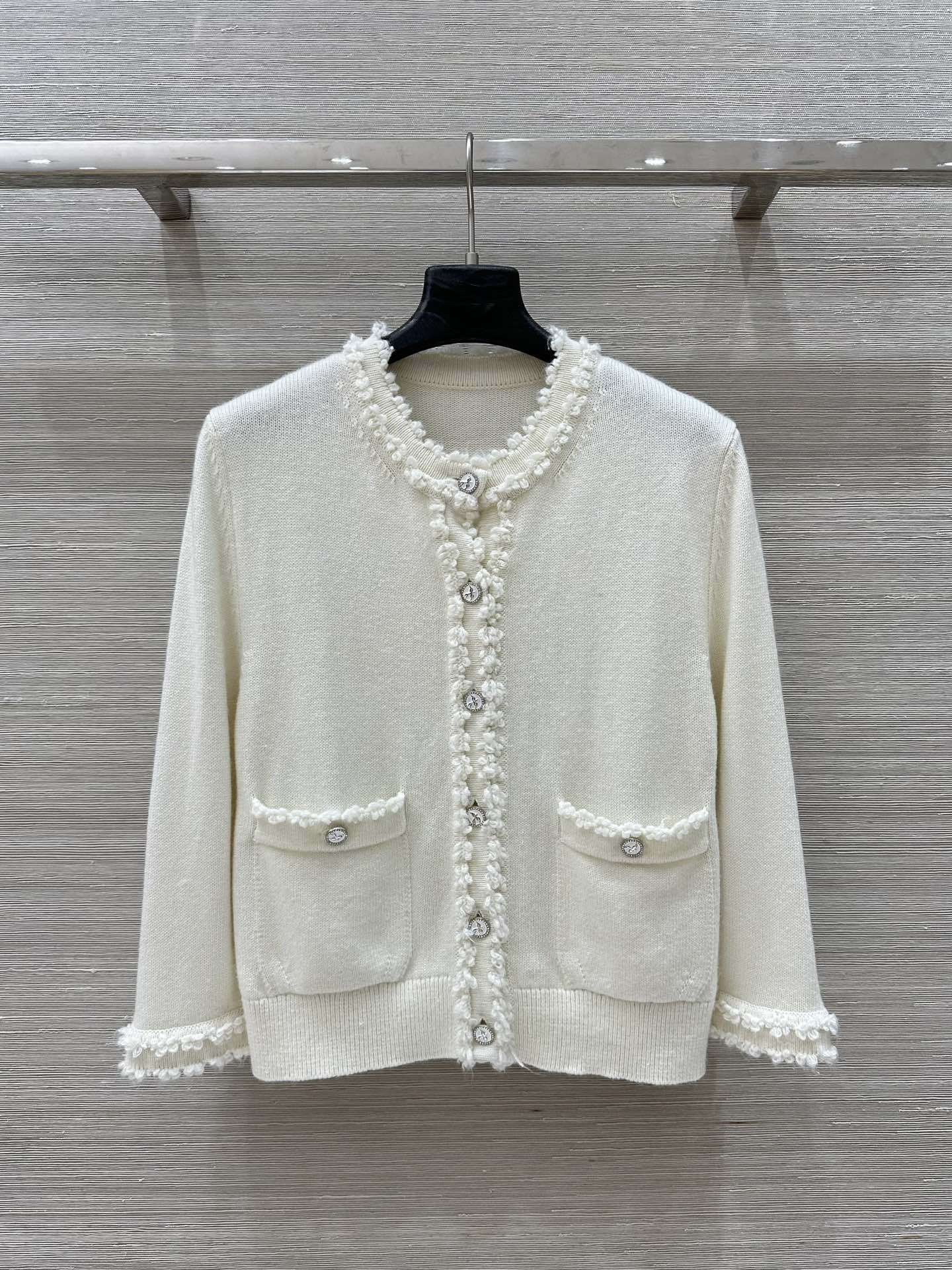 CHANE25SS Spice Round Neck Cardigan Jacket