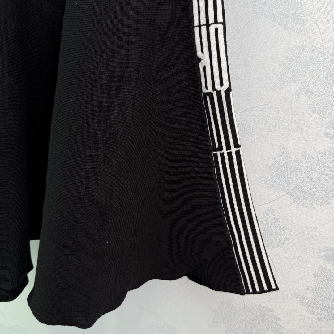 DIO25SS Halter Tank Dress