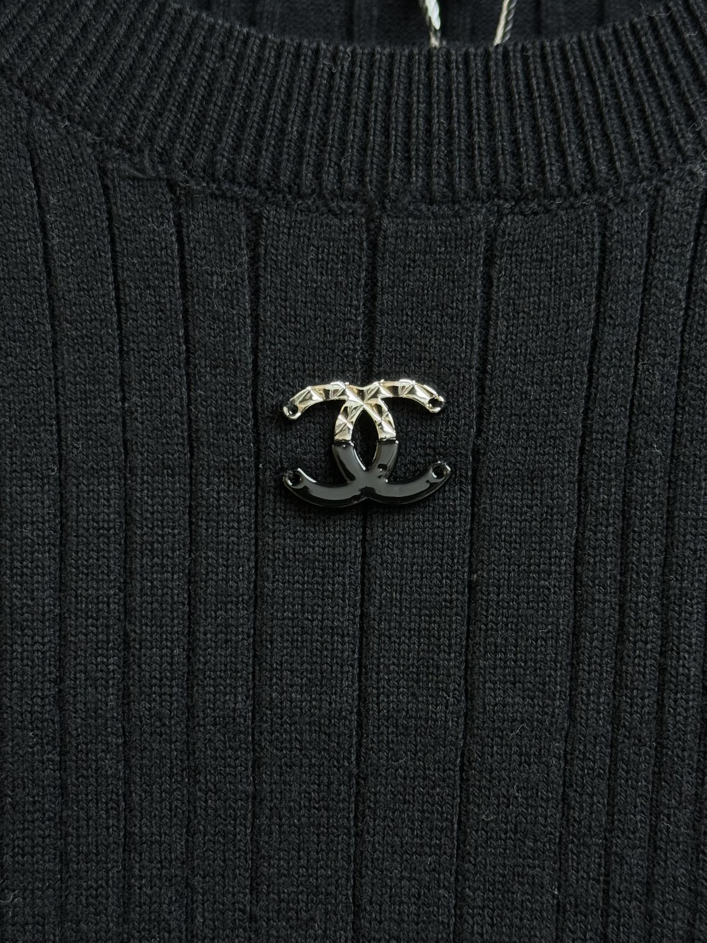 CHANE25SS horizontal knit dress