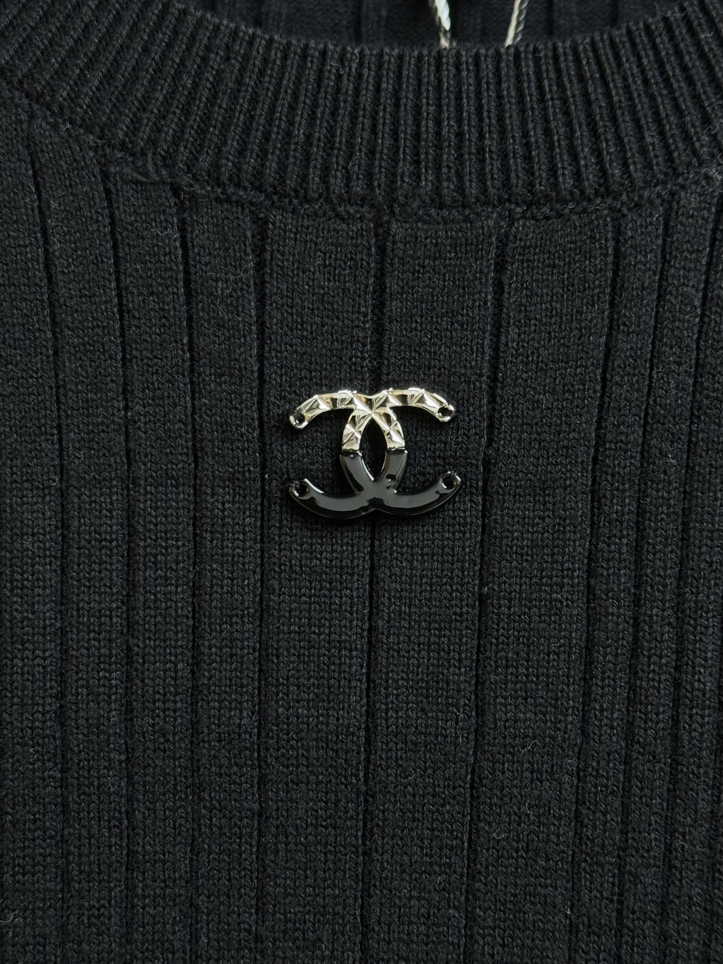 CHANE25SS horizontal knit dress