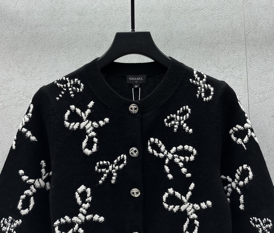 CHANE Floral Cashmere Short Sleeve Cardigan