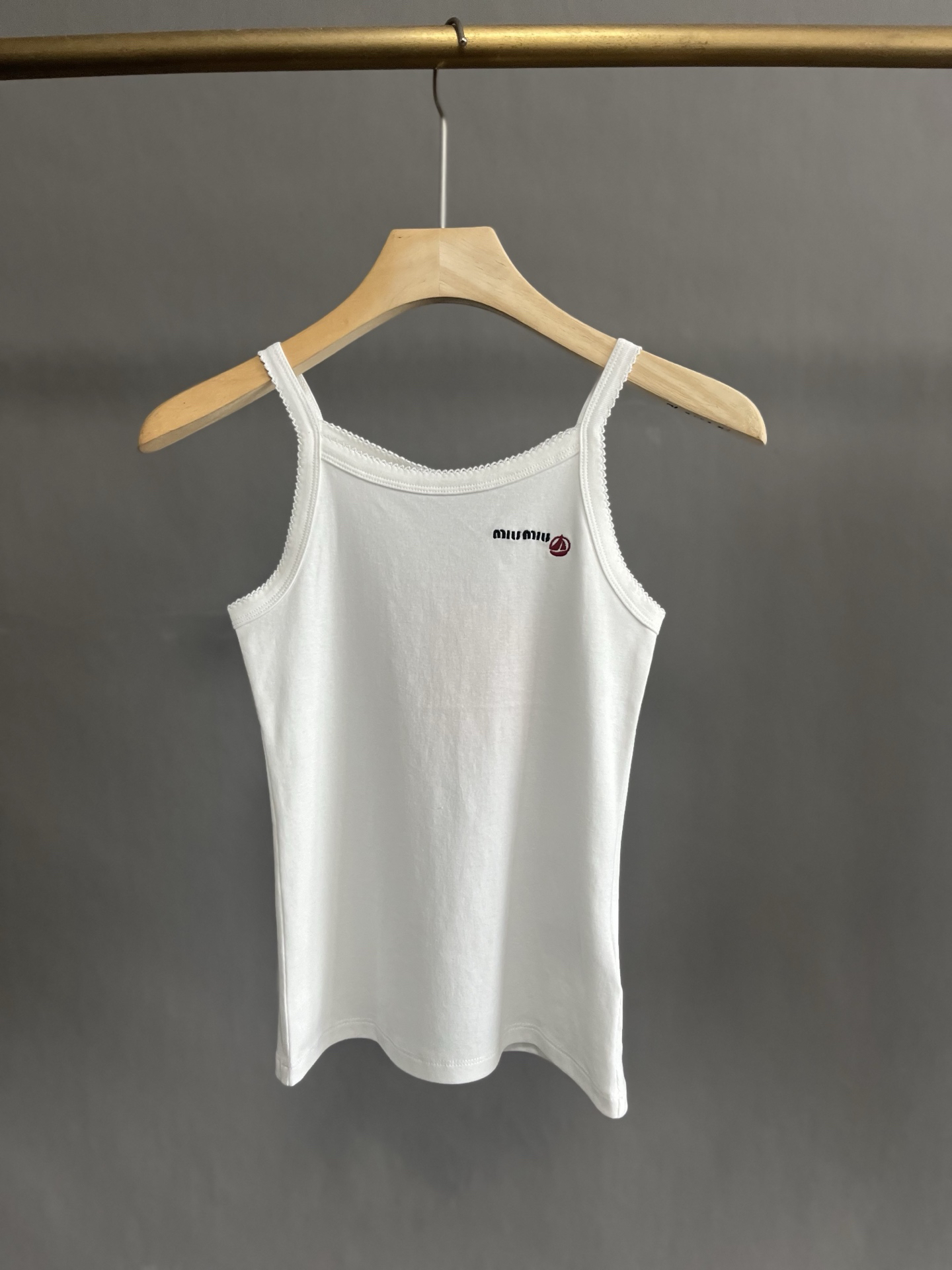 MIU25SS White Simple Suspenders