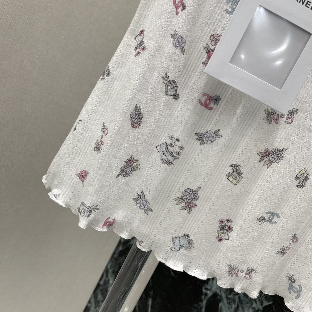 CHANE25SS Colourful Print Vest