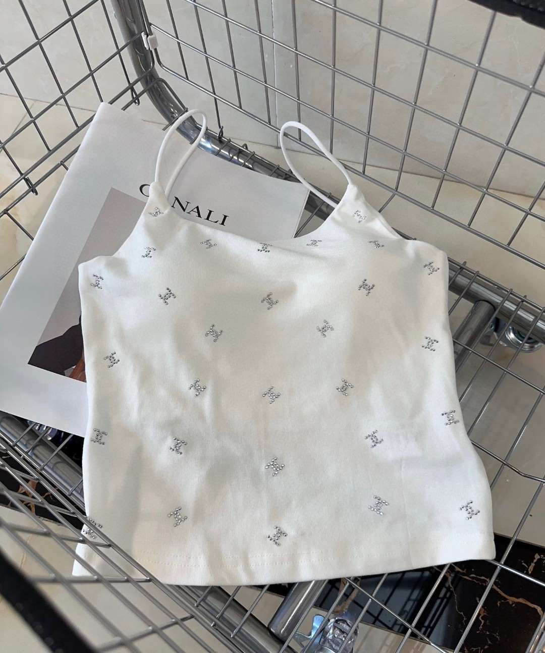 CHANE25SS Diamonds Vest