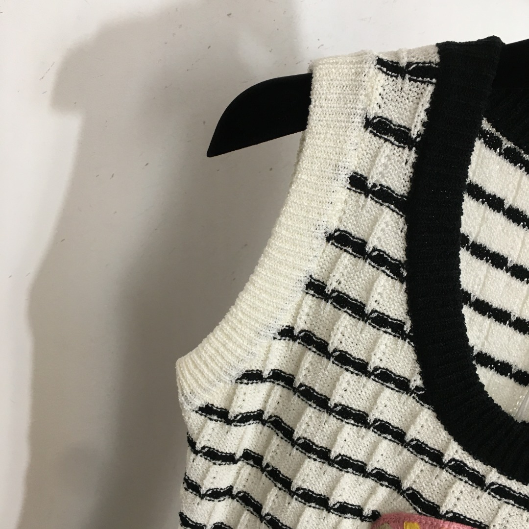 CHANE25SS embroidered striped knit vest dress