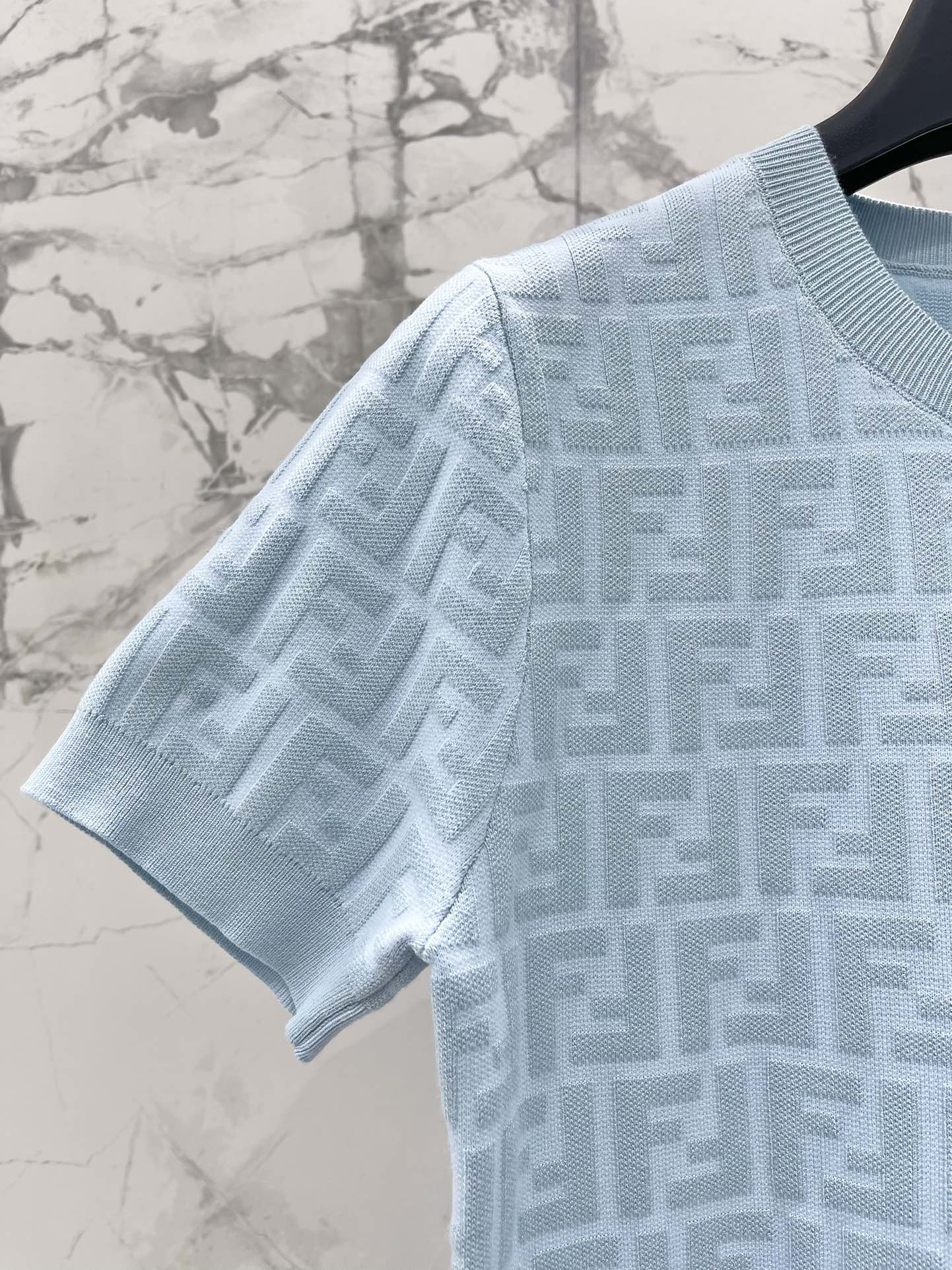 FEND25SS Embossed Letter Logo Knit Top