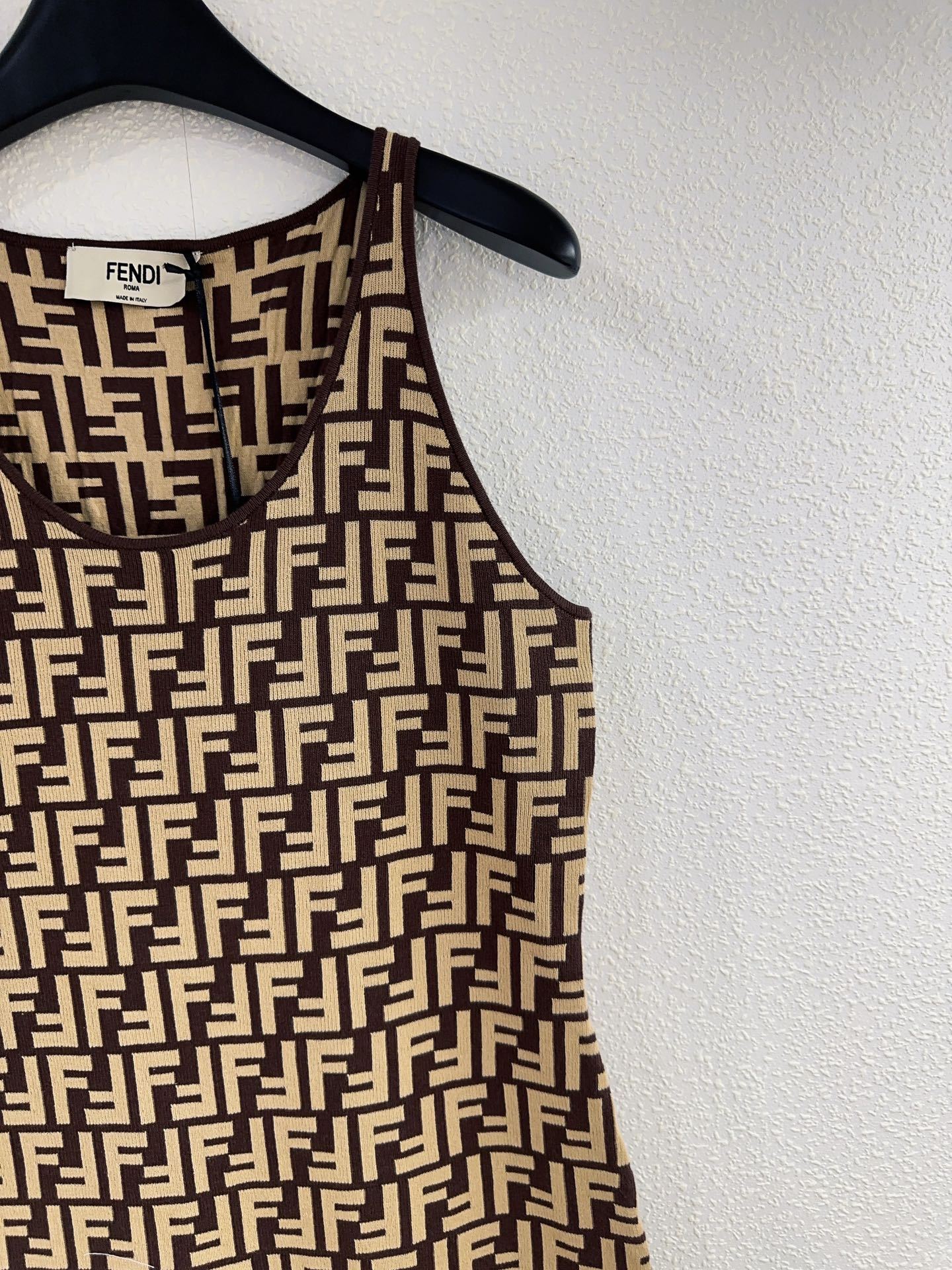 FEND25SS Jacquard Knit Vest Skirt