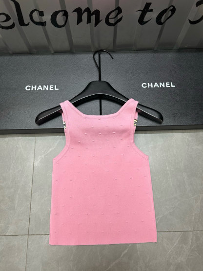 CHNEL Embroidered Badge Pellet Knit Vest