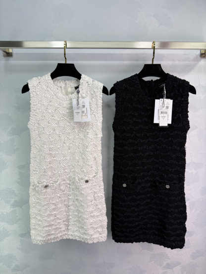 Chanl Three-dimensional hand-crocheted knit tank dress