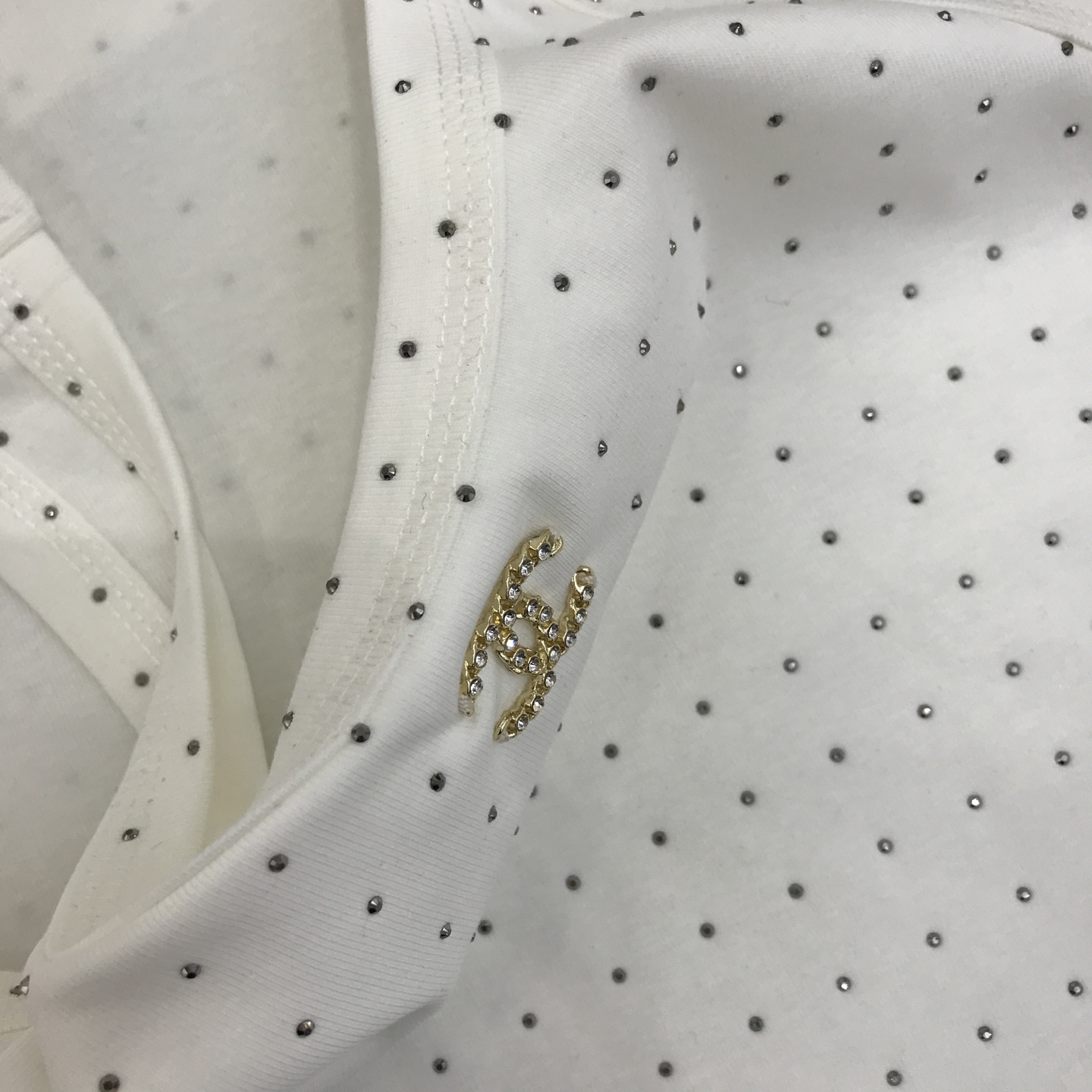 CHANE25SS hot diamond metal button double c letter sleeveless vest