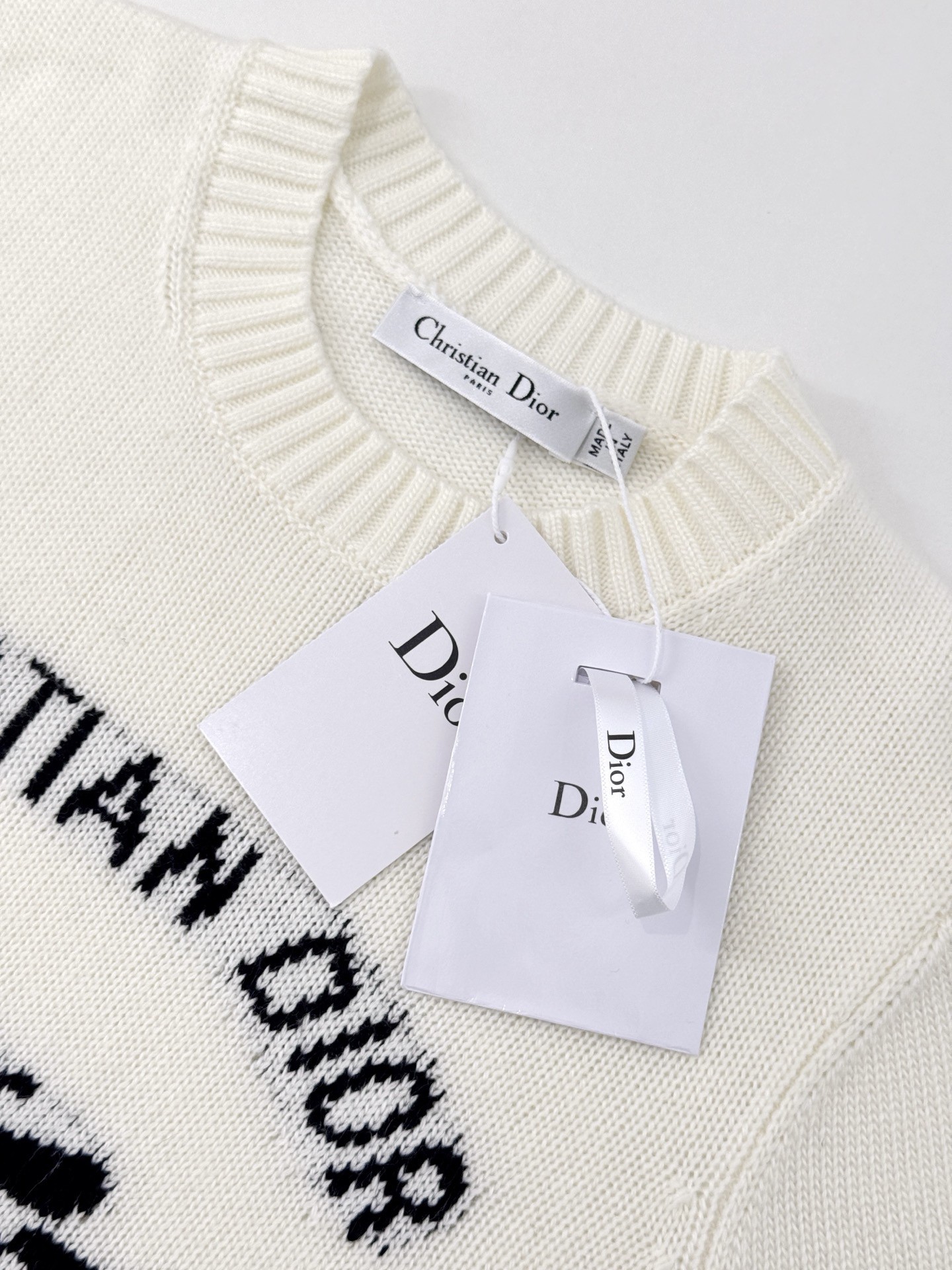 CD New Embroidered Butterfly Clash Color Knit Short Sleeve