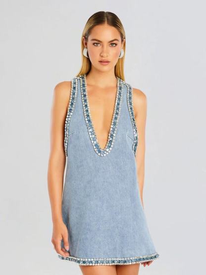 V-neck halter dress