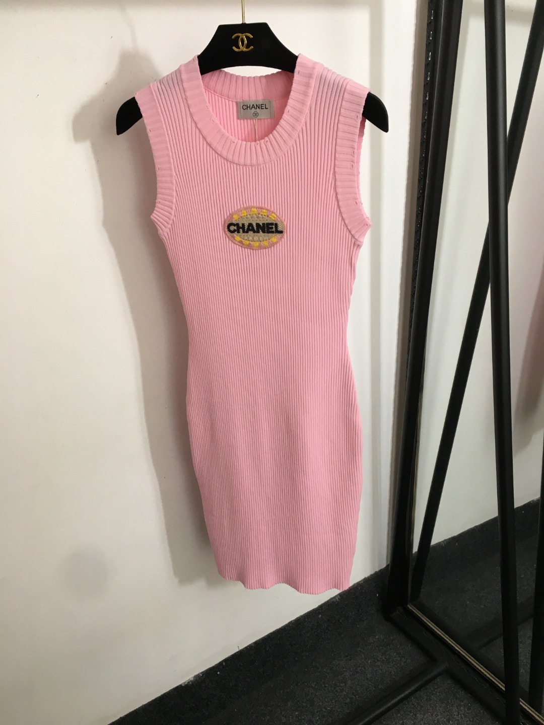 CHANE25SS Embroidered Hip Wrap Knit Vest Dress