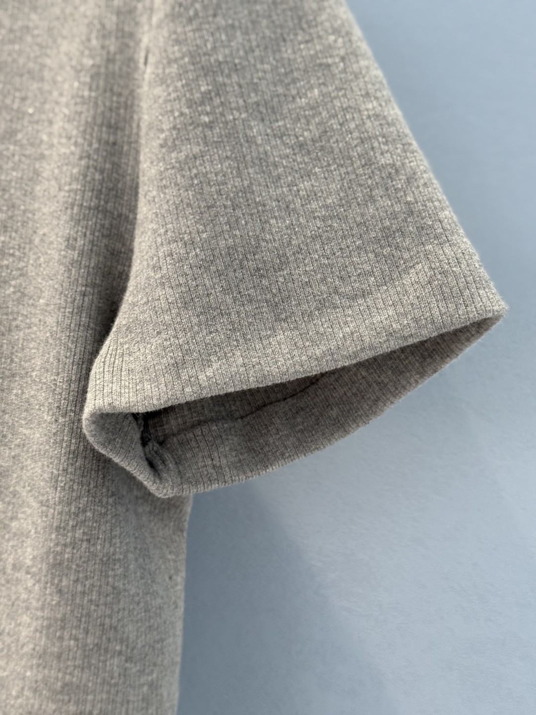 Miu Round Neck Gray Knit Short Sleeve