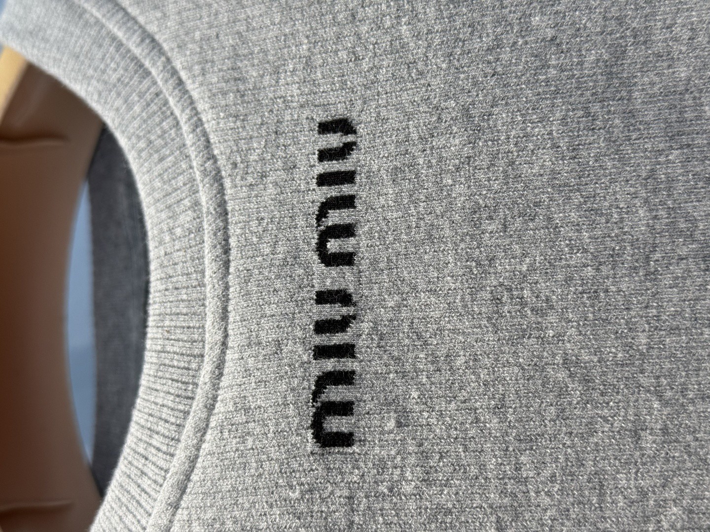 Miu Round Neck Gray Knit Short Sleeve